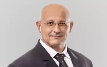  Веселин Вешев