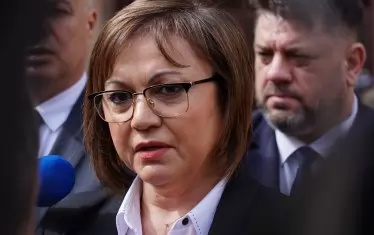 Години наред Зафиров беше заместник на Корнелия Нинова.