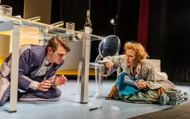 Панически страх дали чужди очи няма да видят, че се нарушават европейските разпоредби...