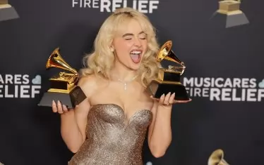 Сабрина Карпентър за пръв път е лауреат на "Грами".