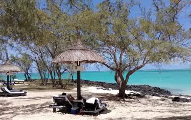  Частен остров. Хотел Shangri-la. 