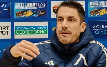 Треньорът на "Левски" Хулио Веласкес споделя вижданията си преди гостуването в сряда срещу "Черно море" в 1/4-финал за Купата на България.