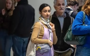 Актрисата Шарлот Арну, свидетел на обвинението, твърди, че е била изнасилена два пъти в дома на Депардийо.