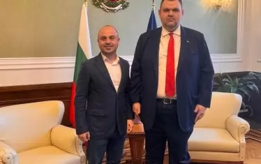 Сега Зайденов призна за свой лидер Делян Пеевски.