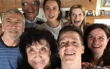  Династията: три поколения актьори.