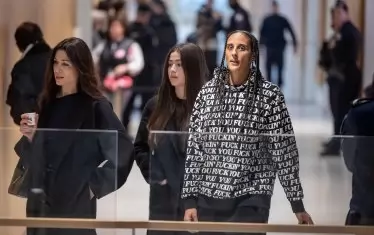 Най-малката дъщеря на актьора - Роксан Депардийо.