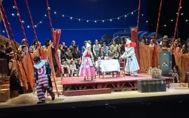 Сцена от "Палячи" в интерпретацията на маестро Пламен Карталов.