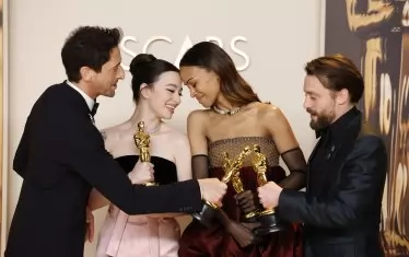  Актьорският квартет лауреати.