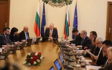 Оръжейни търговци купиха върнат на държавата огромен имот