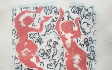  Някои от женските образи са в ярка колоритна гама.