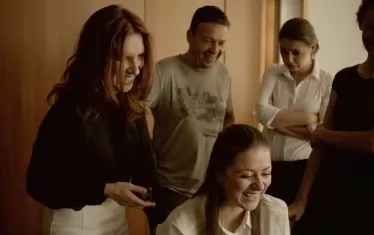 Маргита Гошева (вляво) в "Слава"