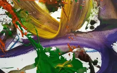  Цветните абстракции на Пити за познати в много страни.