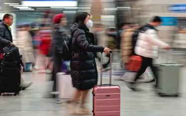 Според някои източници, в черния списък на длъжниците са включени над 9 млн. души.