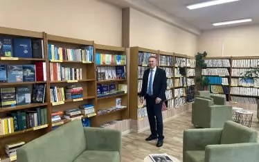 За ремонта на библиотеката от МГУ са получили помощ от Настоятелството.