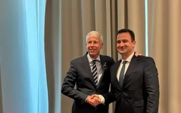  Жечо Станков и Крис Райт