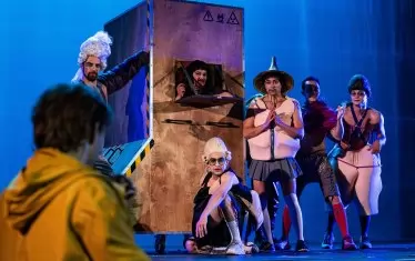 Актьор - "обратното на човек"...