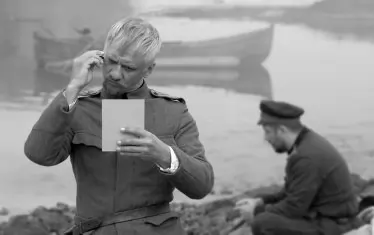  Кадър от военната сага "Врагове" на Станислав Овчаров.