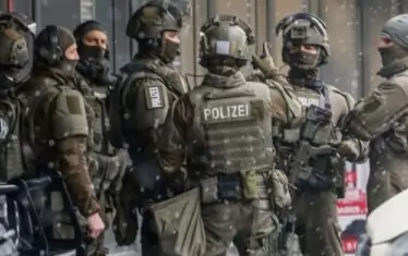 Германия удари с 1000 полицаи крайнодясна група от "Граждани на Райха"
