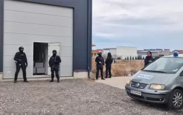 Светкавично вкараха делото за скандалния канал за цигари за милиони
