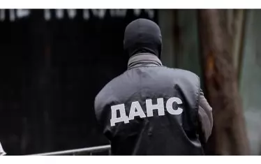 ДАНС и ГДБОП атакуваха участници в неонацистка група във Врачанско