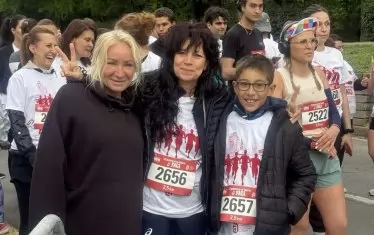 Ректорът доц. Гичка Кутова с един от патроните на събитието  - Мария Гроздева. 