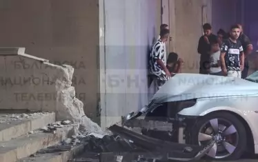 Щетите по автомобила са значителни.