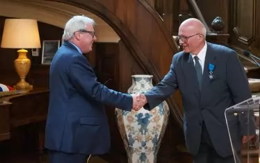 С посланика Жоел Мейер