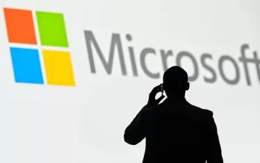 Microsoft отново е най-скъпата компания в света