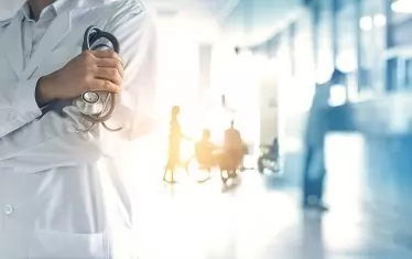 Медицинските сестри намаляват, но леглата в болниците се увеличават