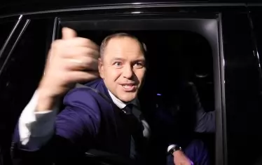 Новият полски президент обеща да създава проблеми на Туск