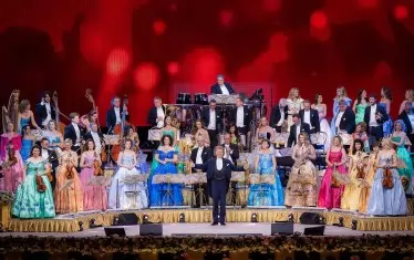 Рийо ще бъде с 60-членния си оркестър "Йохан Щраус", включващ музиканти от 15 националности.