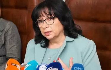 Петкова: Ще публикуваме бюджетните данни за май, когато са готови