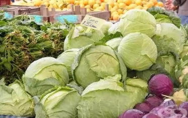Череши, зеле, олио и масло са с най-голям скок на цени на едро 