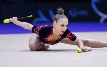 Стилияна Николова събра пълен комплект медали за Световната купа