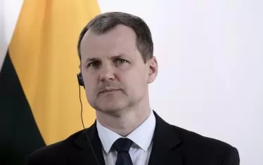 Премиерът на Литва подаде оставка заради скандал