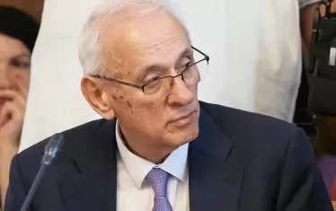Здравният министър обвини Асен Василев в манипулация за детската болница