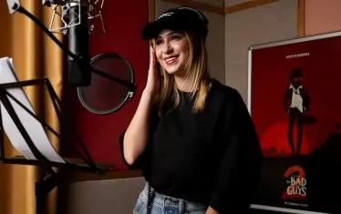 Мария Бакалова озвучава едно от "Лошите момчета" и в САЩ, и в България
