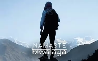  "Намасте по хималайски" представя историята на Ана и Михаел, които кръстосват Азия.