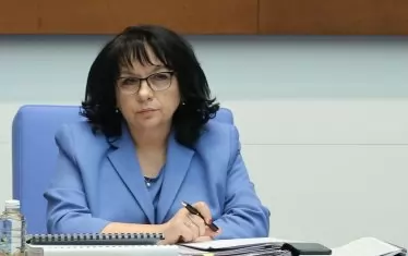 Петкова обеща лъвски скок на приходите в бюджета