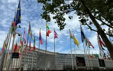  България се отказа от домакинството на 47-ата сесия и тя се провежда под нейно председателство в Париж.