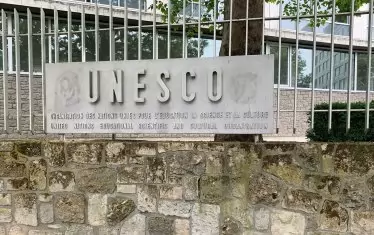  България се отказа от домакинството на 47-ата сесия и тя се провежда под нейно председателство в Париж.