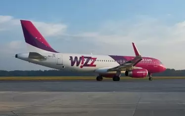 Wizz Air прекратява полетите от Абу Даби заради регионална нестабилност
