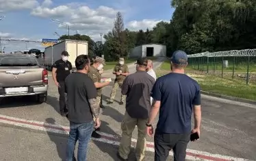 САЩ проверяват визите на 55 милиона чужденци