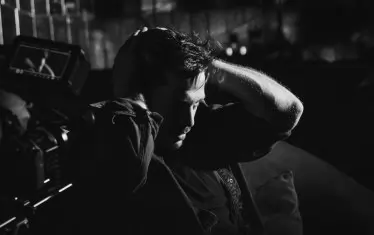  Мартин Димитров на черно-белия кадър за инициативата. 