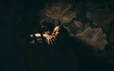  Ивана Крумова - талантлива актриса от Пловдивския театър, е новото попълнение сред персонажите.