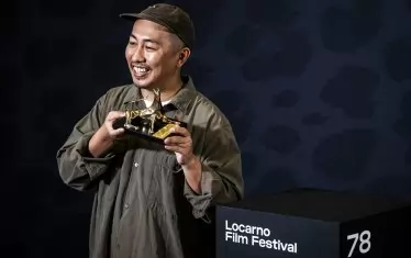  Шо Мияке - носителят на голямата награда "Златен леопард" за филма си "Два сезона, двама непознати".