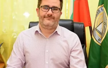 Столично училище е заплашено да обучава учениците си във фургон 