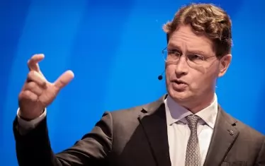 Mercedes-Benz: Автомобилната индустрия в Европа е пред колапс