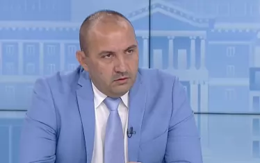 МВР съветва срещу фалшиво евро: Пипни, наклони и погледни