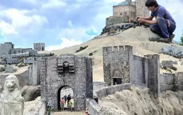  Макетите се изработват по световния стандарт: в мащаб 1:25.